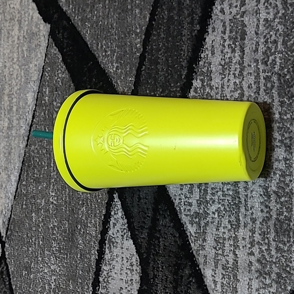 STARBUCKS 2016 MATTE NEON YELLOW SIREN STAINLESS STEEL INSULATED TUMBLER - Picture 2 of 8